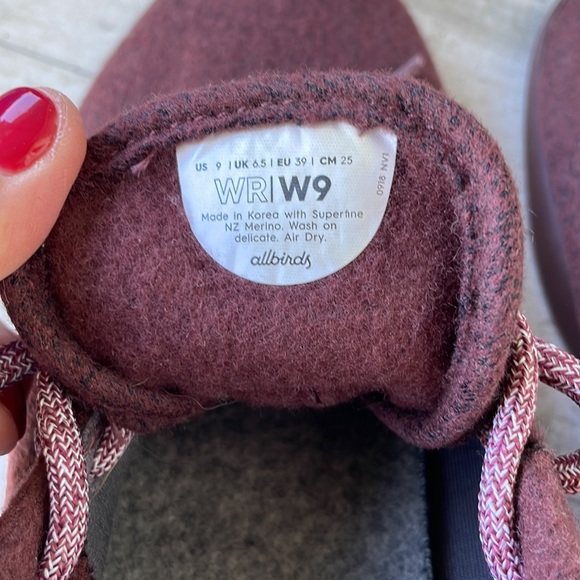 Allbirds wool runner sneaker - Picture 6 of 8